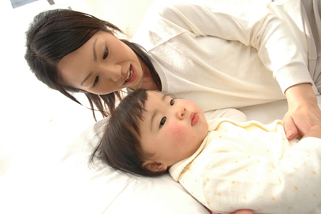 赤ちゃんとお母さん