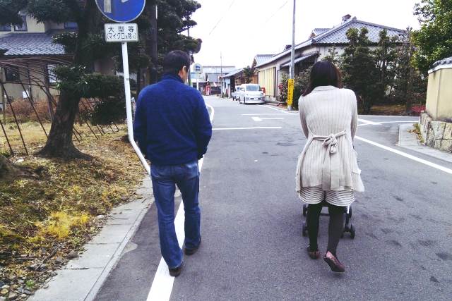 産後の外出はいつから 後遺症などの心配は 状況別の注意点まとめ